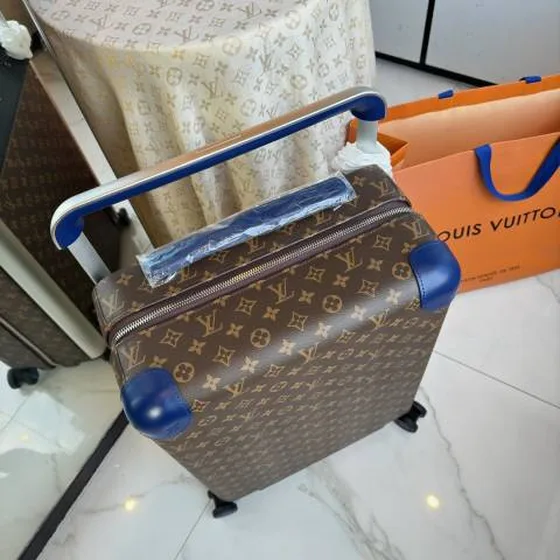Louis Vuitton maleta Marrón Monogram travel