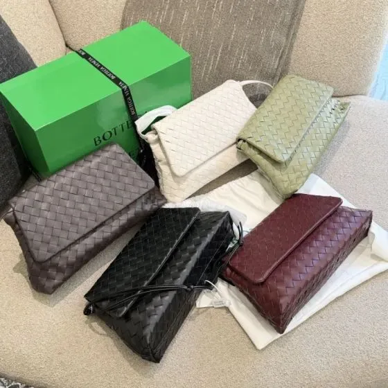 Bottega Veneta Duo Bag Black Grey White Light Green Burgundy Clutch