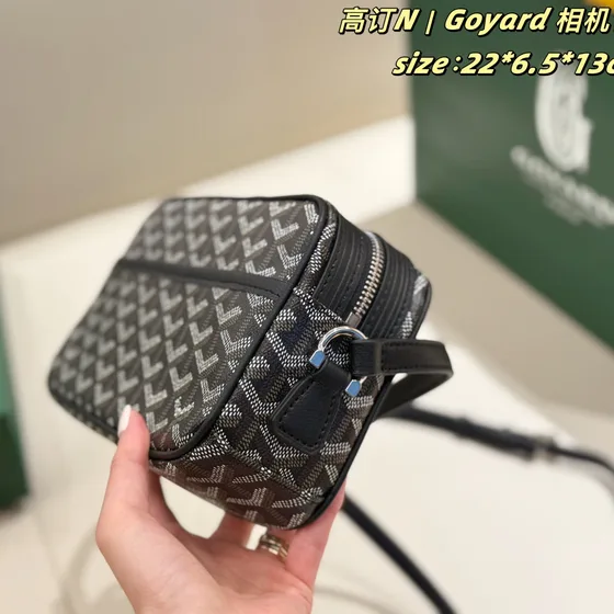 Goyard Cap-Vert Camera Bag Hitam 22*6.5*13cm Crossbody