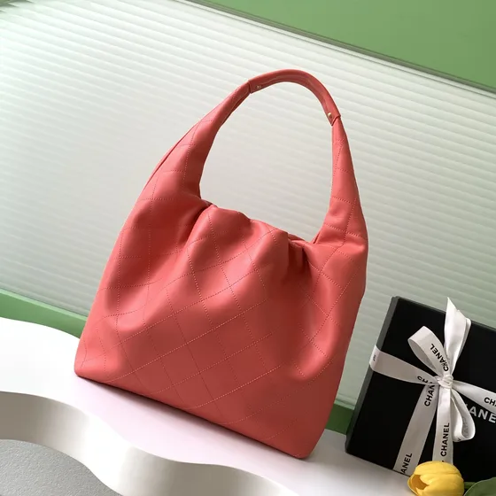 Chanel Hobo Bag Coral Merah jambu Hobo