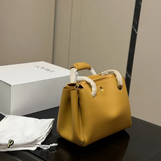 Loewe Madrid Верхняя ручка Bag Чёрный Верхняя ручка