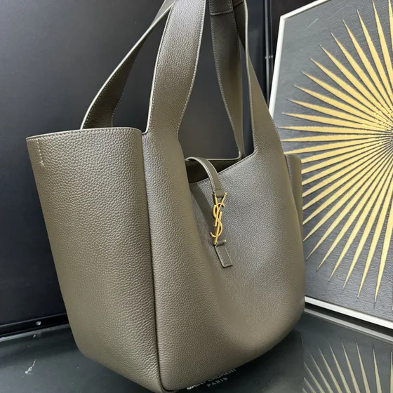 YSL Le 5 7 Bea Tote Bag Greyish Taupe Hobo
