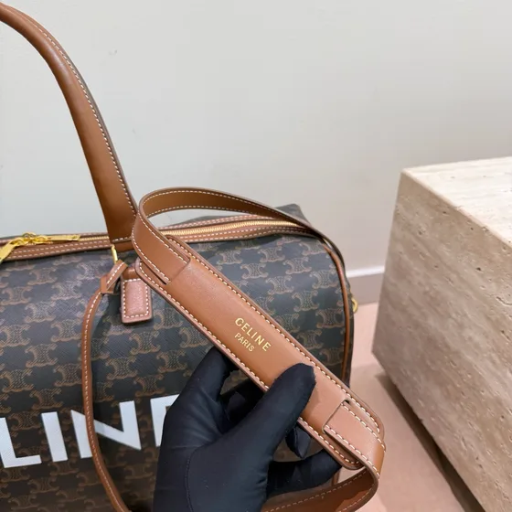Celine Triomphe Tela Large Travel Bag Marrone Borsa a spalla