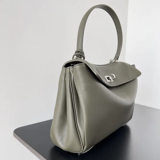 Balenciaga Rodeo Mini Handbag สีเทา Top Handle