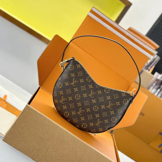 Louis Vuitton Loop Brown Shoulder Bag