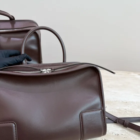 Loewe Sponge Cake Bowling Bag Dark Braun Schultertasche