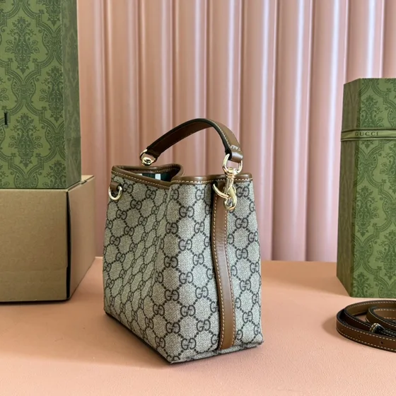 Gucci Gg Emblem Mini Spandtasketur Beige/Brun Crossbody