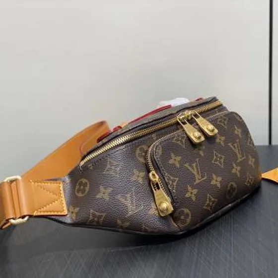 Louis Vuitton M14019 Monogram 15 x 8 x 30 everyday