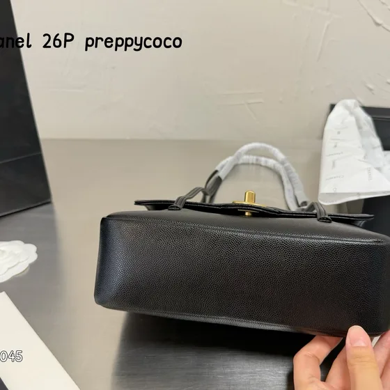 Chanel Preppy Coco Hitam Shoulder Bag