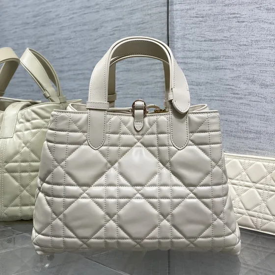 Dior Dior Toujours Beyaz Üst sap