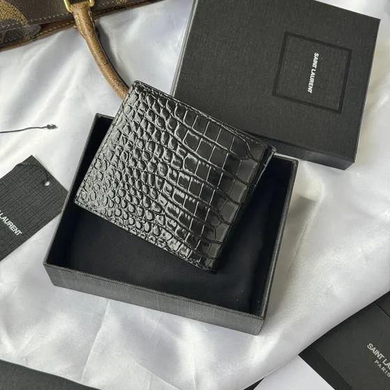 YSL Cassandre Shadow Crocodile Embossed Læder Tegnebog Sort Tegnebog