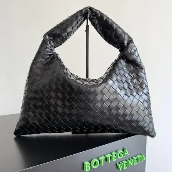 Bottega Veneta Small Hop Hobo Bag Black Hobo