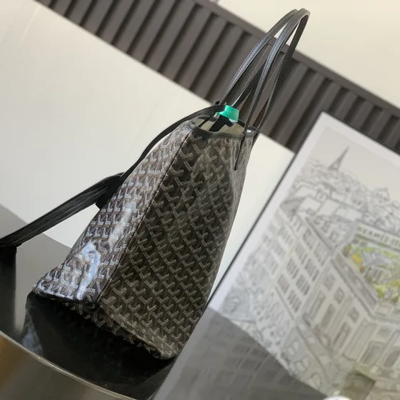 Goyard Saint Louis Grey Tote Bag