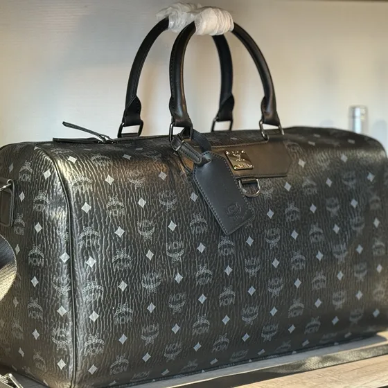 MCM Traveler Weekender Visetos Чёрный Верхняя ручка