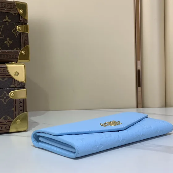 Louis Vuitton Sarah Carteira Light Azul Carteira