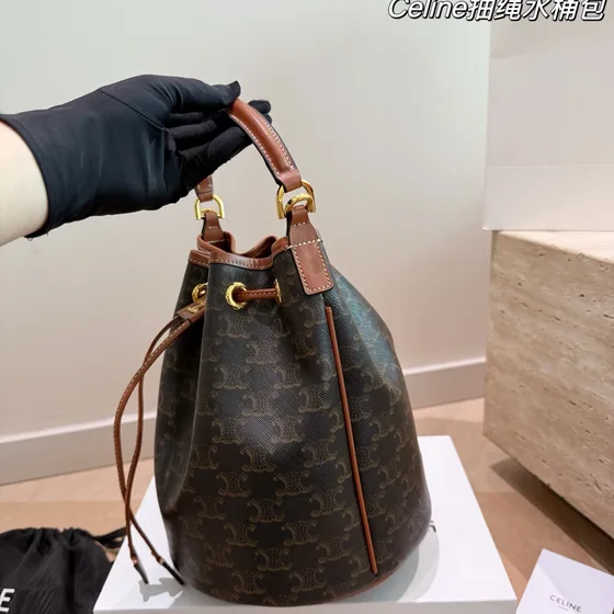Celine Triomphe Drawstring Bolsa balde Tan/Marrom Bolsa de ombro