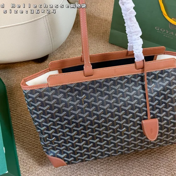 Goyard Bellechasse Black Tan 36 24cm Tote Bag