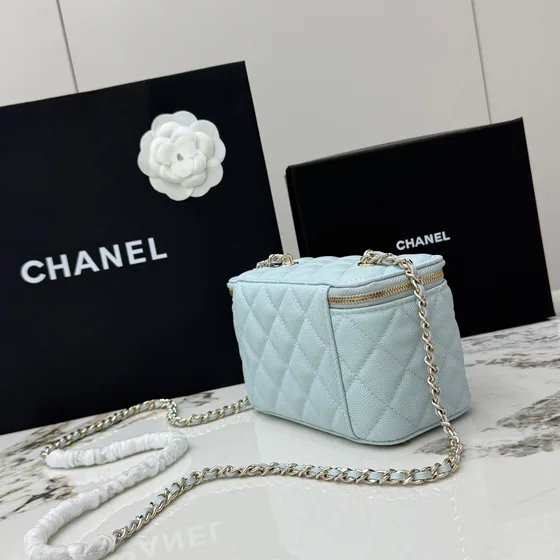 Chanel Vanity Case Light Xanh dương Vanity