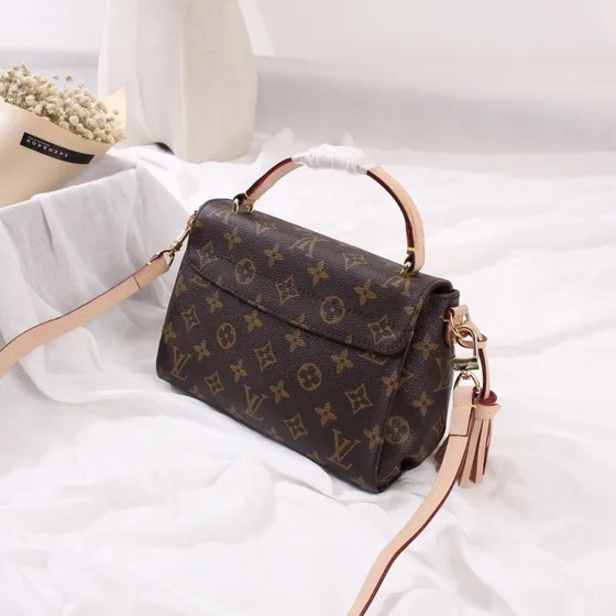 Louis Vuitton Croisette بني Top Handle