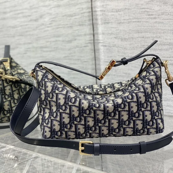 Dior Medium Diortravel Clutch With Shoulder Strap Beige And Svart Oblique Crossbody