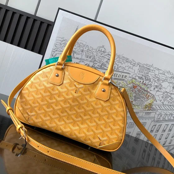 Goyard Saint Jeanne Bowling Bag Giallo Manico