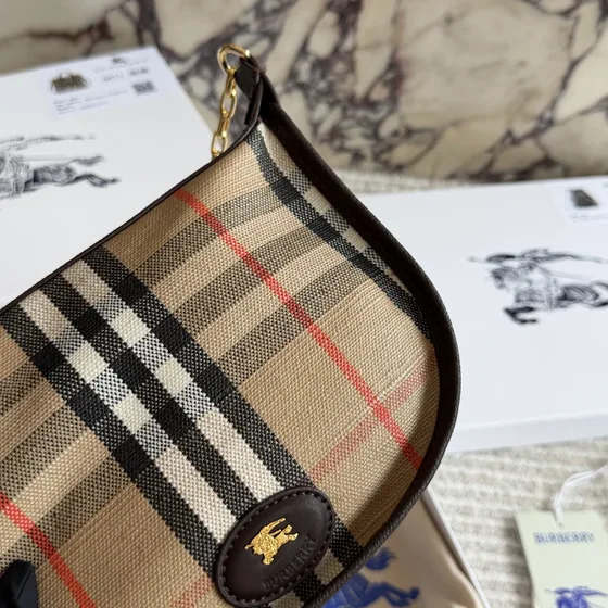 Burberry Check Chain Сумка на плечо Бежевый/Коричневый Сумка на плечо