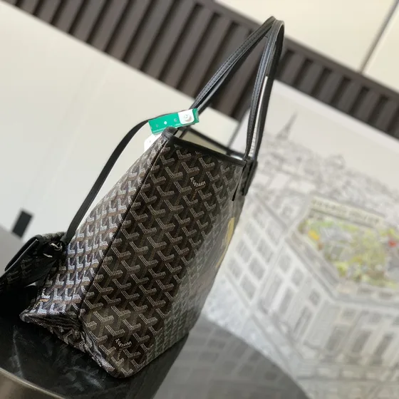 Goyard Saint Louis Black Tote Bag