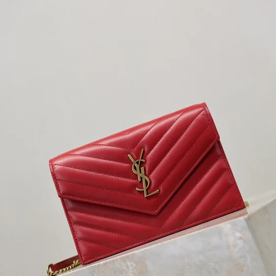 YSL Cassandre Envelope Chain Cartera Rojo Woc