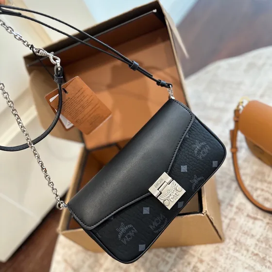 MCM Tracy Crossbody In Visetos Siyah Crossbody