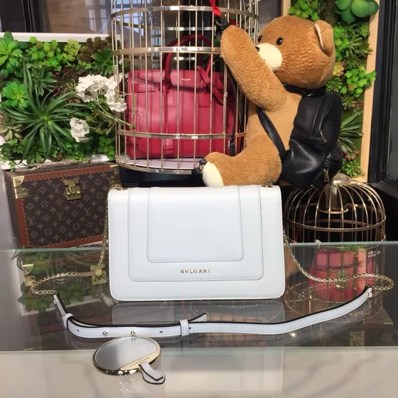 Bvlgari Serpenti Forever أبيض Crossbody