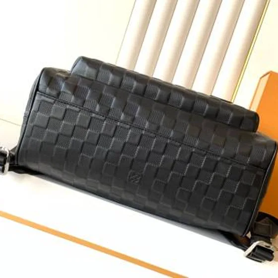 Louis Vuitton Mochila Negro Damier 40x31x15cm everyday