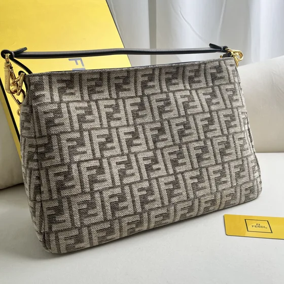 Fendi O’Lock Beige/Brun Skuldertaske